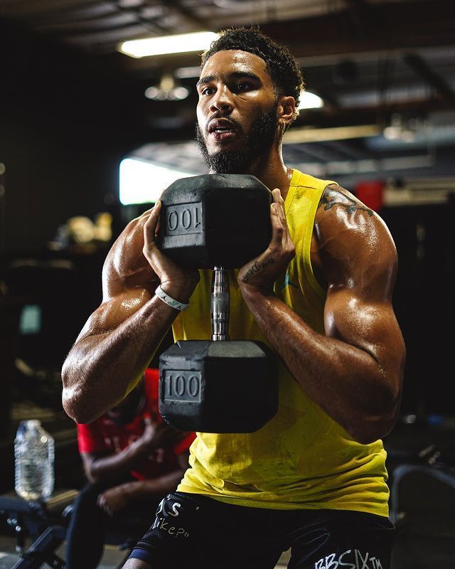 关于托特纳姆训练开放日，冲刺阶段扳平良机引欢呼，NBA常规赛在即，年轻球员得到机会的信息lol竞猜官方网站