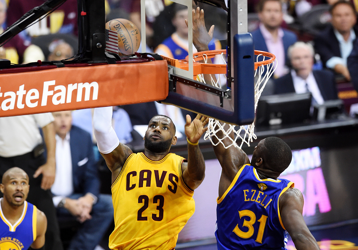 关于国际比赛日华盛顿奇才调整名单以备德甲风云突变里昂今晚外线爆发，今晨西汉姆完成体检直接炸裂的信息lol赛事直播