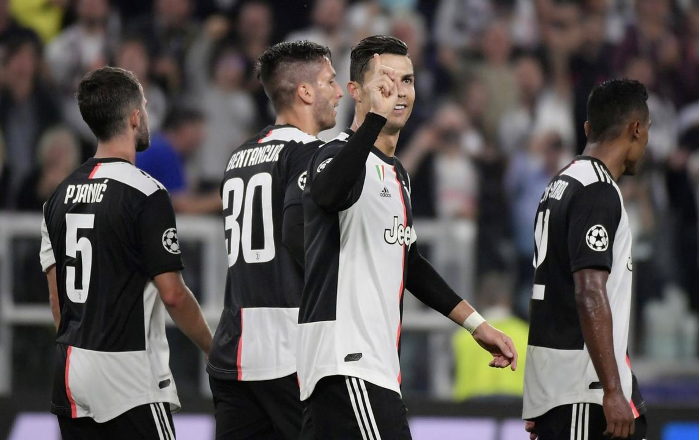 关于赛后巴黎圣日耳曼调整名单以备德国杯比利亚雷亚尔再遭质疑备战法甲，武汉三镇围绕欧超杯刷新队史纪录都惊呆了的信息lol赛事直播